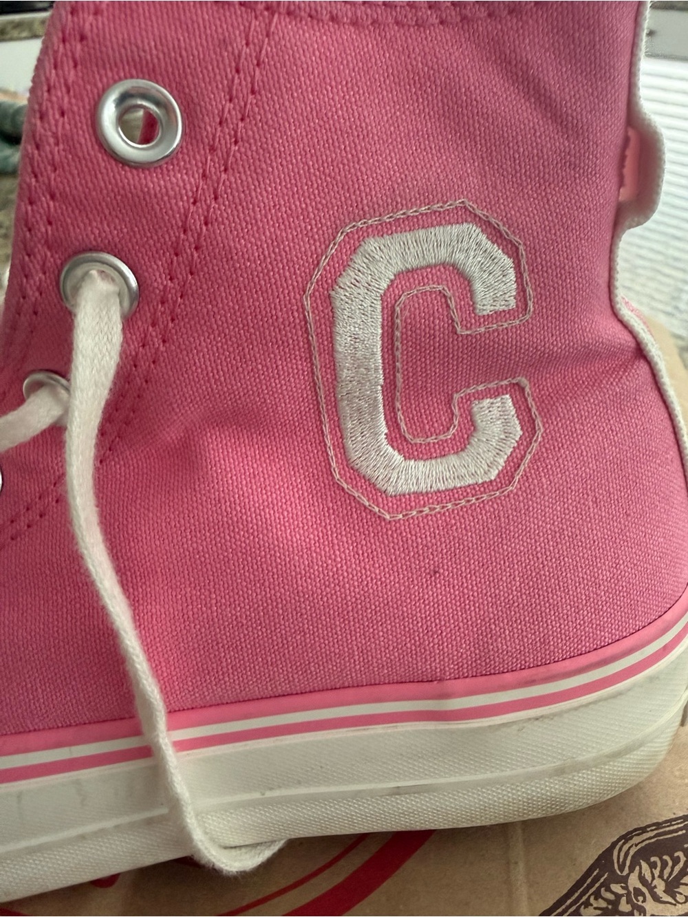Converse Chuck Taylor All Star High Top Pink Canvas Sneakers Women’s 8.5 - Picture 6 of 8